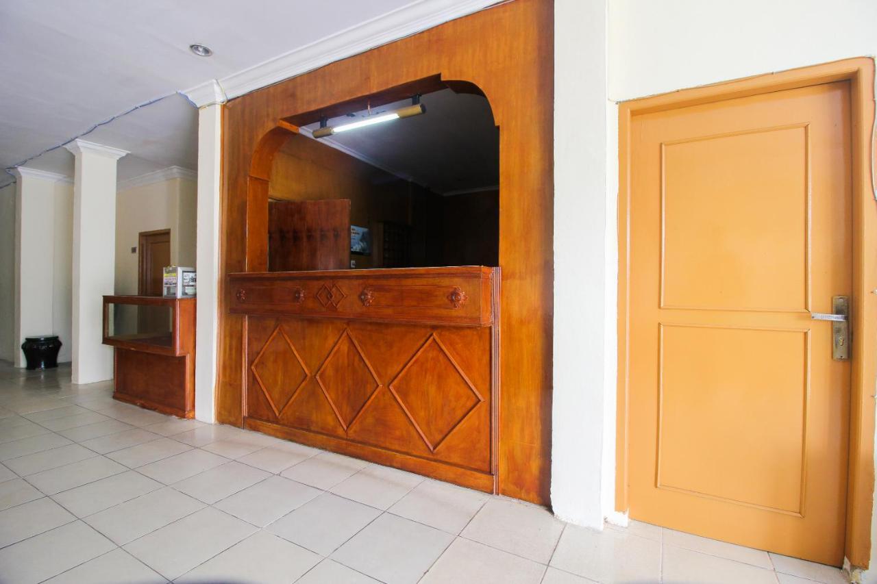 สปอต ออน 2809 โฮเต็ล ยัสมิน Hotel Siak Sri Indrapura ภายนอก รูปภาพ